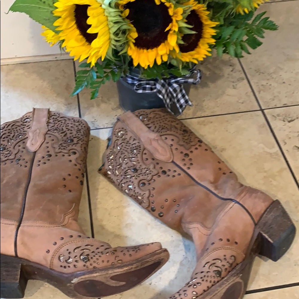 Corral Vintage Cowboy Boots